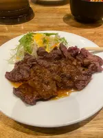 仔牛の写真・動画_image_1695811