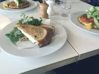 bills 七里ヶ浜の写真・動画_image_238589