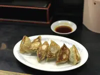 【閉店】名前のない餃子屋の写真・動画_image_269248