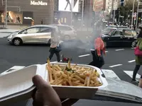 UMAMI BURGER 青山店 （ウマミ バーガー） の写真・動画_image_307331