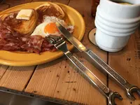 グロリアス チェーン カフェ（glorious chain cafe）の写真・動画_image_315101