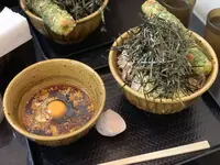 なぜ蕎麦にラー油を入れるのか。 新橋店の写真・動画_image_461264