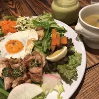 RACINES Boulangerie＆Bistro（ラシーヌブーランジェリアンドビストロ）の写真・動画_image_537668