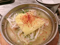 THREE LITTLE PIGSの写真・動画_image_738812