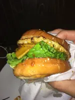 WAVES BURGER 名駅店の写真・動画_image_851351