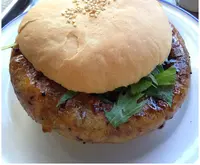 マクロビーナスとパン焼き人の写真・動画_image_55740