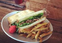 コマザワ パーク カフェ（KOMAZAWA PARK CAFE）の写真・動画_image_30310