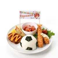 HAPPY BIRTHDAY♪ 天宮奏のサッカープレートセット 価格：1,500円