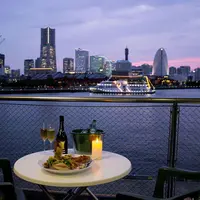 夕方のデッキ席