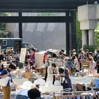 赤坂蚤の市
