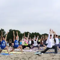 ビーチヨガ