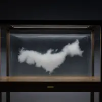 レアンドロ・エルリッヒ《雲（日本）》2016年　撮影：長谷川健太　写真提供：森美術館