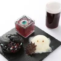 ホラーデザートプレート　ブラッドドリンク憑き(1,274円)