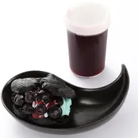 BLACKシュークリーム　ブラッドドリンク憑き(497円)
