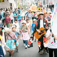 まちなか練り歩き ※写真は2017年の様子（以下同）