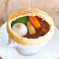 加古川和牛ビーフシチュー　～さくさくパイに閉じ込めて～