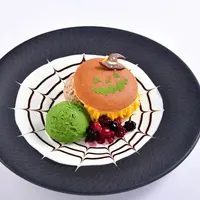 茶鍋カフェ・カグラザカ サリョウ（アルパ1F）