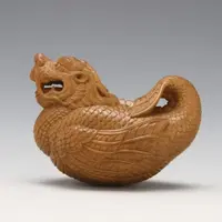 岩田 知幸　「飛龍」　●サイズ：幅5.6cm　黄楊材