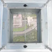 窓下シースルーガラス
