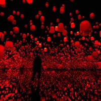 呼応するランプの森 - ワンストローク、Flame / Forest of Resonating Lamps - One Stroke, Flame teamLab, 2016, Interactive Installation, Murano Glass, LED, Endless, Sound: Hideaki Takahash