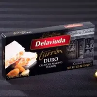 【ファボリト】  クリスマス伝統菓子  ・アーモンドトゥロン　980円