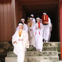 神女入場～御嶽巡拝への出発