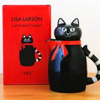 ①CAT　ティーポット　くろねこのPIA　5,400yen/(c)LISA LARSON