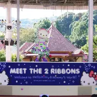 パレードには双子の妹ミミィをはじめ、サンリオの人気キャラクターたちも登場します！