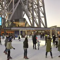 TOKYO SKYTREE TOWN(R) ICE SKATING PARK（過去の様子）　(c)TOKYO-SKYTREETOWN