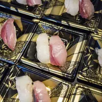 ブリとヒラメの握り寿司 イメージ