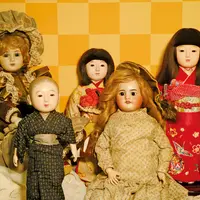 世界の子どもたちが遊んだ人形たち～みて、さわって、体験しよう！～