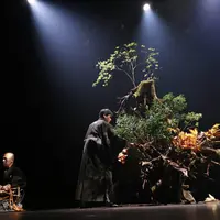 華道家 辻雄貴×シャクジ能 いけばなパフォーマンス イメージ