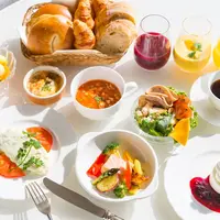 食物繊維や乳酸菌を多く含む食材を使った朝食ルームサービス イメージ