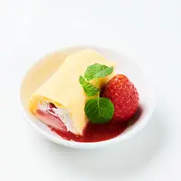 いちごさんのクレープ