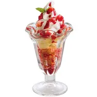 ストロベリーパフェ イメージ