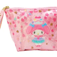 ポーチ ￥1,650 （C）’76,’20 SANRIO 著作（株）サンリオ