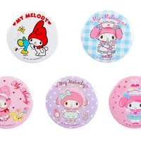 缶バッジ 全5種 各￥330 （C）’76,’20 SANRIO 著作（株）サンリオ