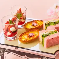 ストロベリー＆桜 アフタヌーンティー