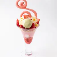古都華いちごのパフェ
