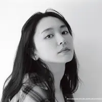 (c) YUI ARAGAKI NYLON JAPAN ARCHIVE BOOK 2010-2019 PHOTO EXHIBITION