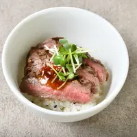 牛肉の網焼丼 生姜風味