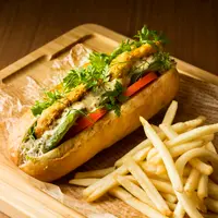 ベジタブル大豆カツとアボカドのサンドウィッチ イメージ