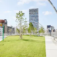 『Dandelion』を展示するMIYASHITA PRAK