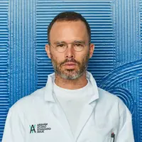 Daniel Arsham／ダニエル・アーシャム