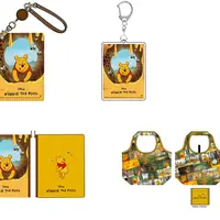 合皮パスケース、アクリルキーホルダー、しぼ合皮フラットポーチ、くるくるエコバッグ(c) Disney. Based on the "Winnie the Pooh" works by A.A. Milne and E.H. Shepard.