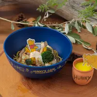 「ズオウ」と「ヒイタチ」はちみつ風（？）クリームパスタ(c) Disney. Based on the "Winnie the Pooh" works by A.A. Milne and E.H. Shepard.