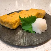 「手打ちそば 竹之内」青唐辛子香る玉子焼き 950円（税込）