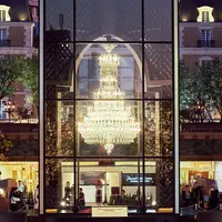 「Baccarat ETERNAL LIGHTSー歓びのかたちー」