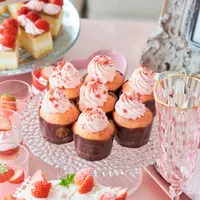 ストロベリーカップケーキ イメージ