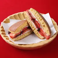 いちごどら焼き イメージ